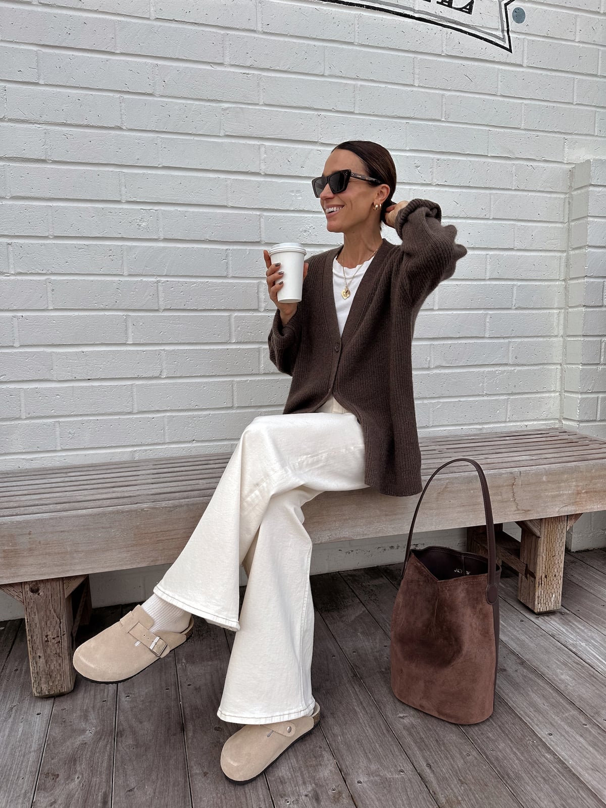 Cream Knit Cardigan with Light Beige Clogs and White Socks Cream Knit Cardigan with Light Beige Clogs and White Socks — Simple Clogs Outfits