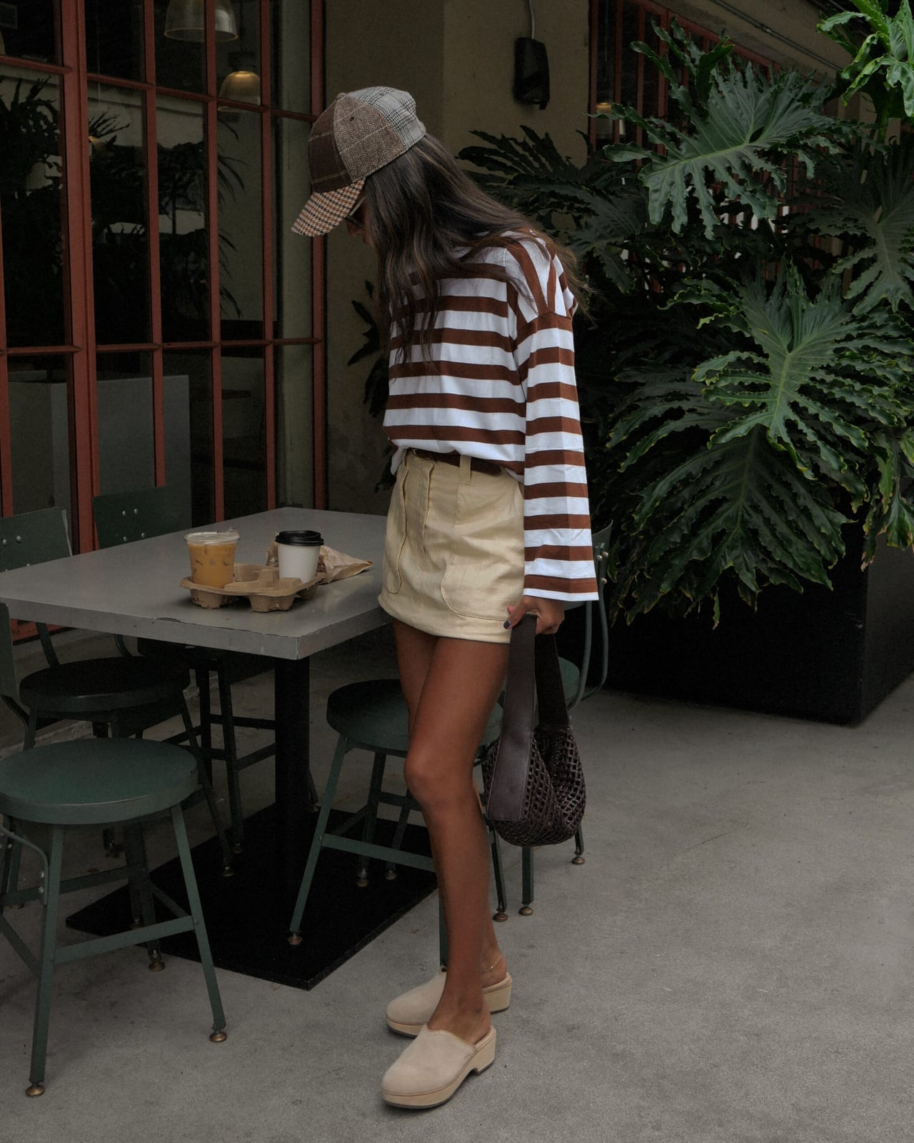Brown Mini Skirt with Beige Clogs and Knit Sweater Brown Mini Skirt with Beige Clogs and Knit Sweater — Simple Clogs Outfits