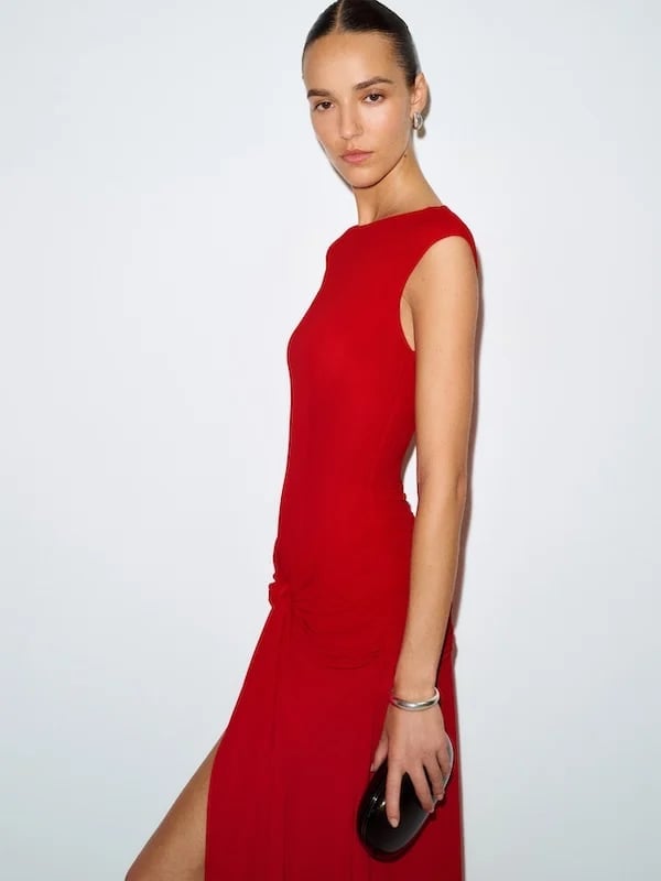 Red Sleeveless Ruched Sheath Dress with Side Slit Red Sleeveless Ruched Sheath Dress with Side Slit — Simple Cocktail Dresses Wedding Guest