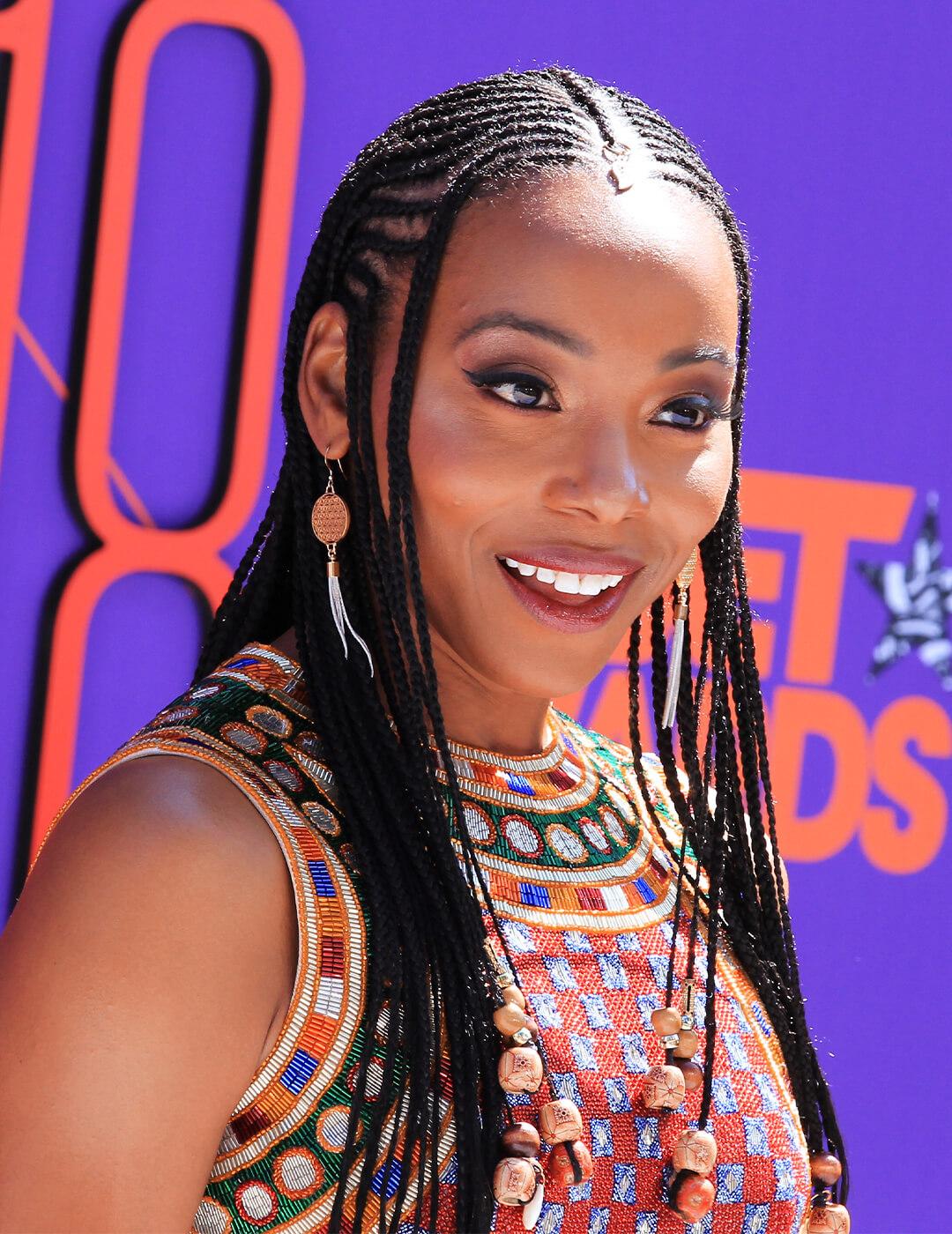 Mid-Back Black Individual Box Braids, Coily Mid-Back Black Individual Box Braids, Coily — Simple Color Braids