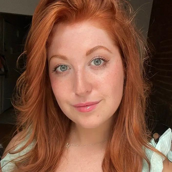 Mid-Back Air-Dried Copper Blonde Balayage Mid-Back Air-Dried Copper Blonde Balayage — Simple Copper Hair with Blonde