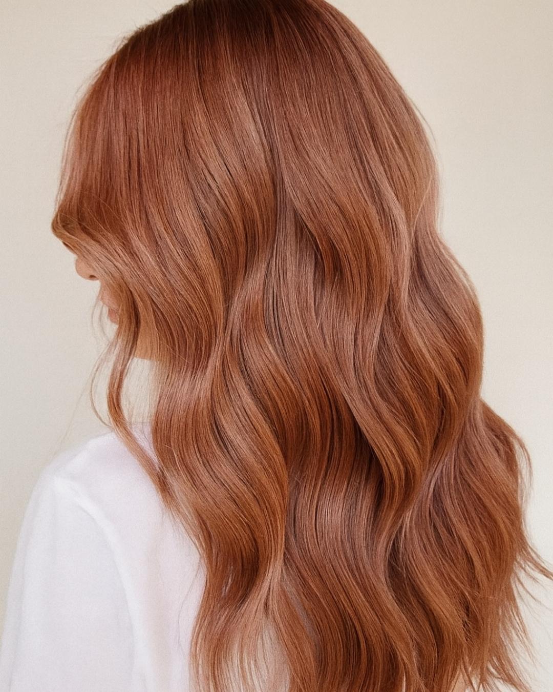 Collarbone Strawberry Blonde with Copper Highlights Collarbone Strawberry Blonde with Copper Highlights — Simple Copper Hair with Blonde