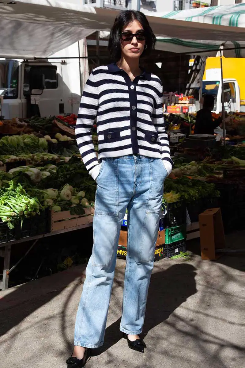 Striped Hooded Cardigan with Relaxed Jeans Striped Hooded Cardigan with Relaxed Jeans — Simple Cropped Cardigan Outfits