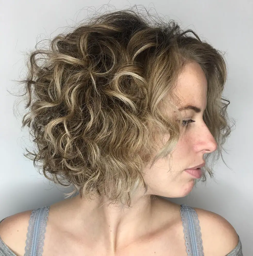 Honey Blonde Bob With Curtain Bangs and Air Dried Honey Blonde Bob With Curtain Bangs and Air Dried — Simple Curly Bob Hairstyles