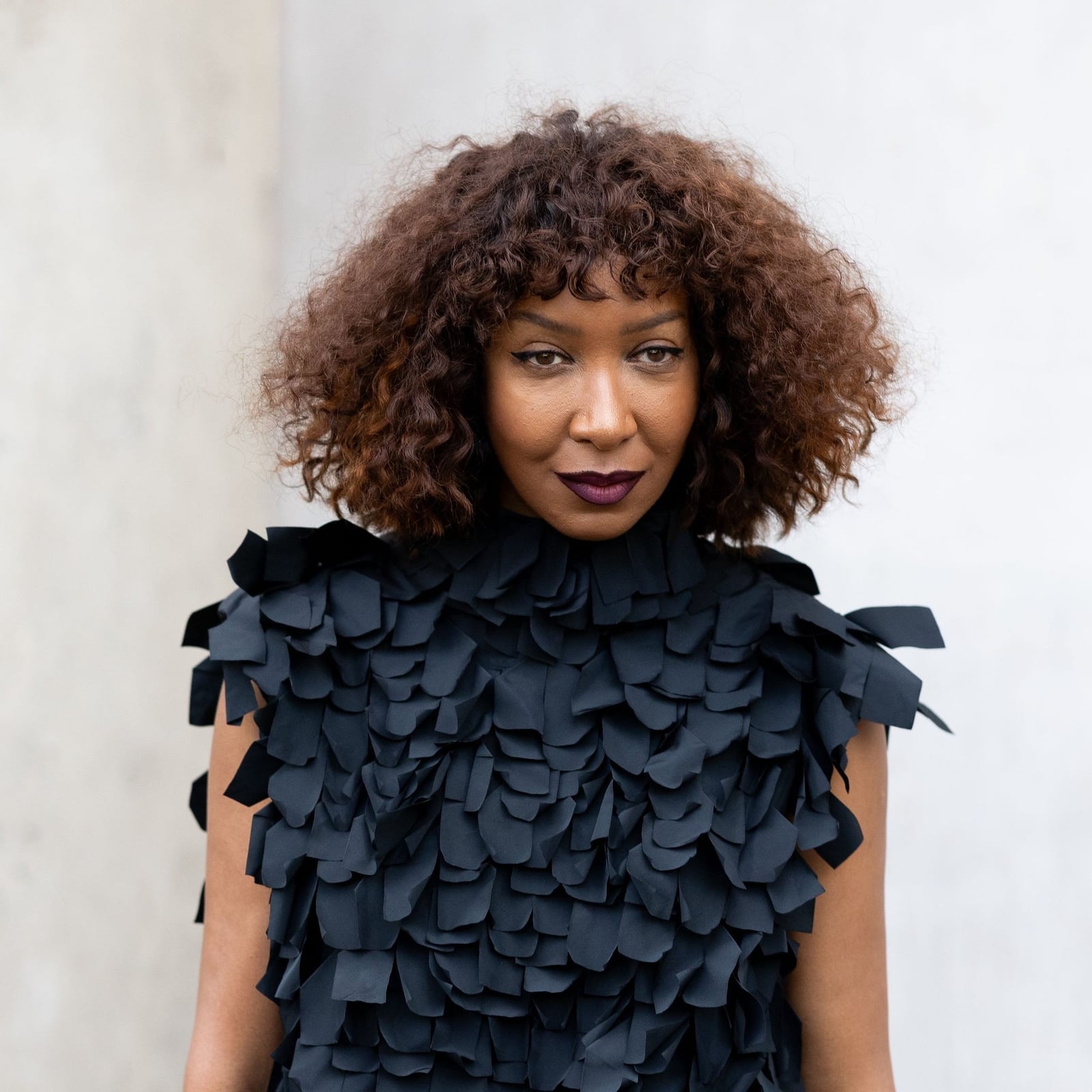 Collarbone Lob With Curly Bangs Collarbone Lob With Curly Bangs — Simple Curly Hair Layers