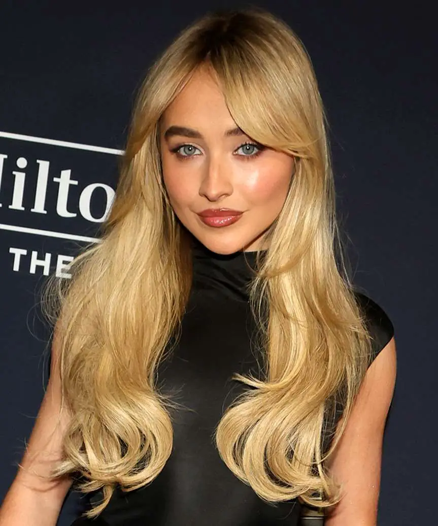 Mid-Back Platinum Blonde Waves With Curtain Bangs Mid-Back Platinum Blonde Waves With Curtain Bangs — Simple Curtain Bangs Long Hair
