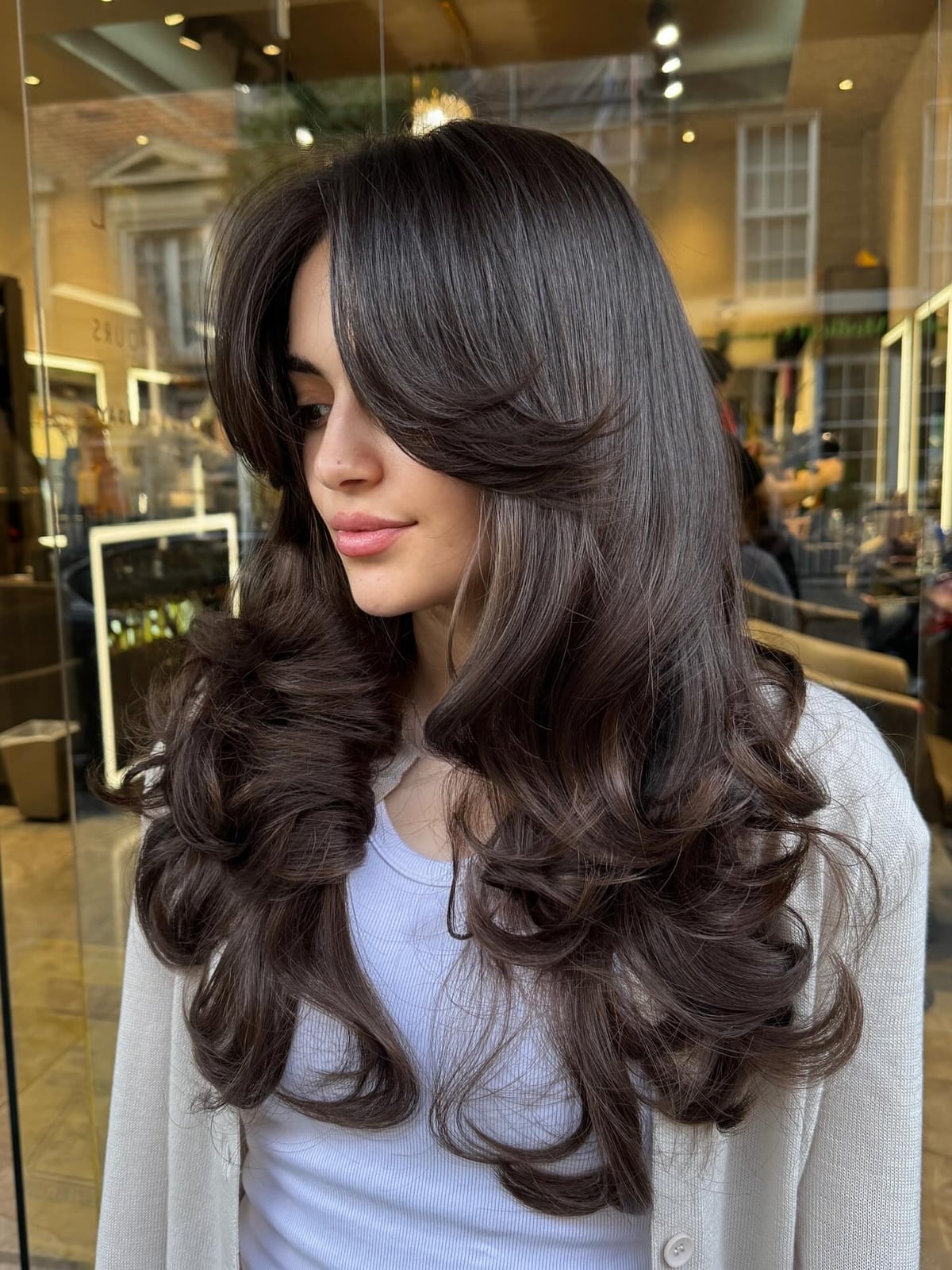 Thick Dark Brown Voluminous Waves Thick Dark Brown Voluminous Waves — Simple Curtain Bangs Long Hair