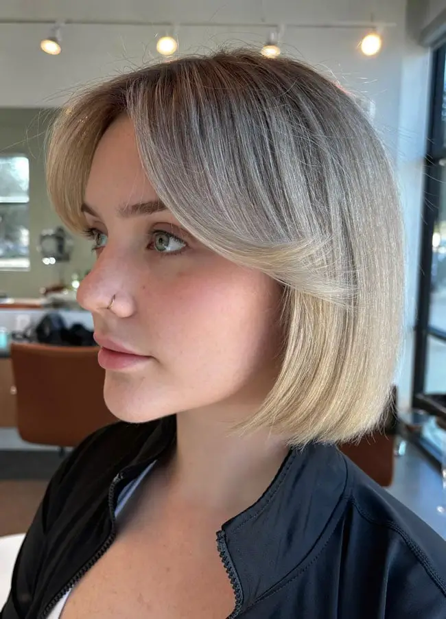Ash Blonde Bob With Smooth Blowout Ash Blonde Bob With Smooth Blowout — Simple Curtain Bangs Short