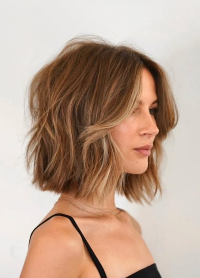 Honey Blonde Bob With Blended Bangs Honey Blonde Bob With Blended Bangs — Simple Curtain Bangs Short