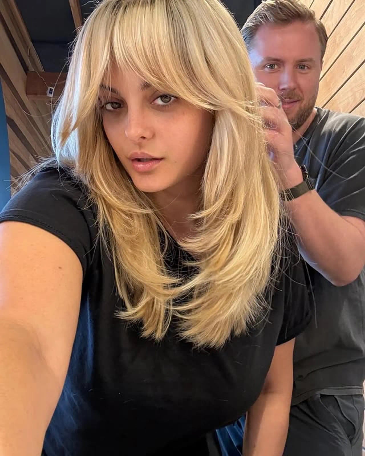 Collarbone Blonde Fine Hair Blowout With Side Part Curtain Bangs — Simple Curtain Bangs with Layers