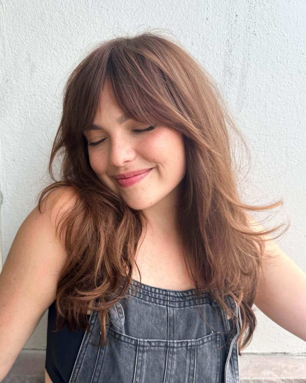 Collarbone Medium Brown Fine Hair With Curtain Bangs, Wavy — Simple Curtain Bangs with Layers