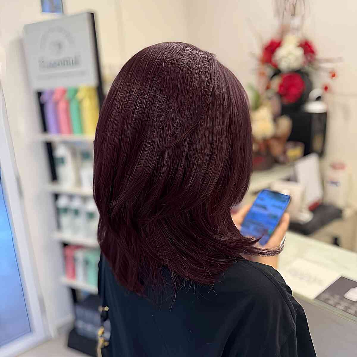 Collarbone Dark Auburn Wavy Style Collarbone Dark Auburn Wavy Style — Simple Dark Auburn Hair