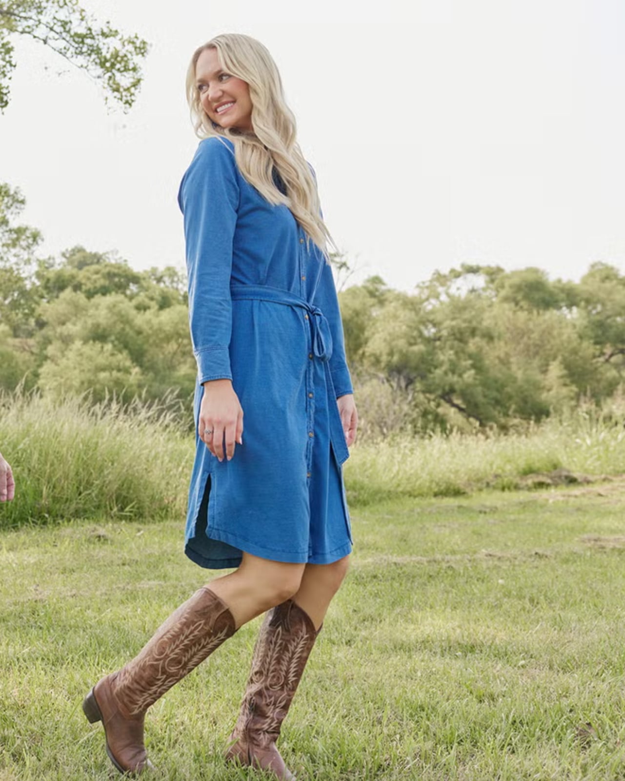 Denim Shirt Dress With Cowboy Boots — Simple Denim Dress Outfits