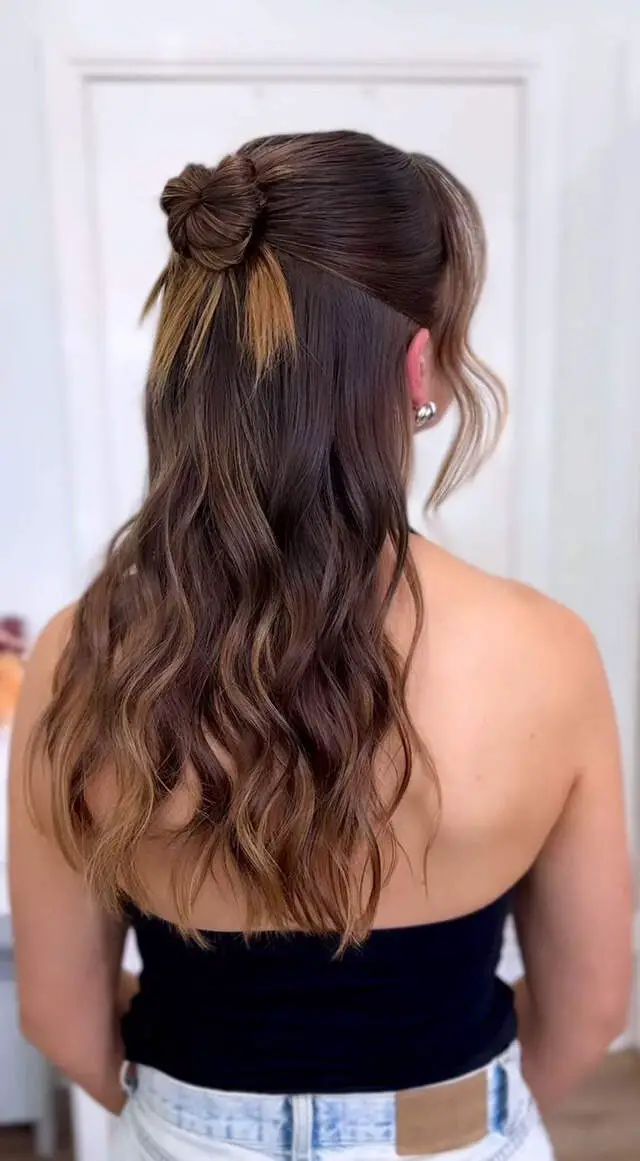 Mid-Back Half Up With Textured Knot — Simple Different Hairstyles