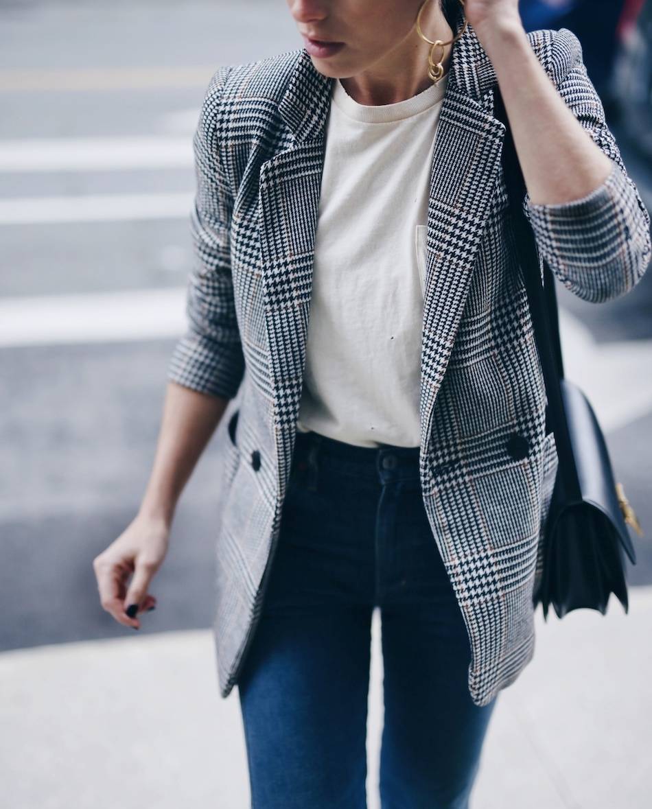 Houndstooth Plaid Blazer with White T-Shirt and Jeans Houndstooth Plaid Blazer with White T-Shirt and Jeans — Simple Dinner Outfits