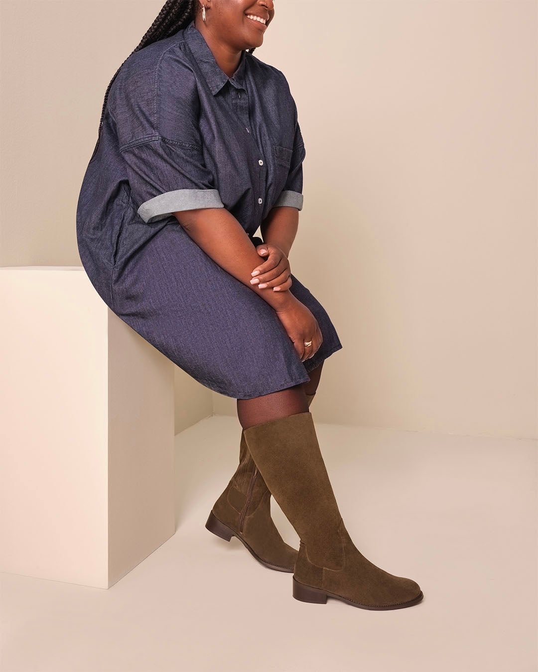 Dark Blue Denim Shirt Dress With Olive Green Suede Boots Dark Blue Denim Shirt Dress With Olive Green Suede Boots — Simple Dress and Boots