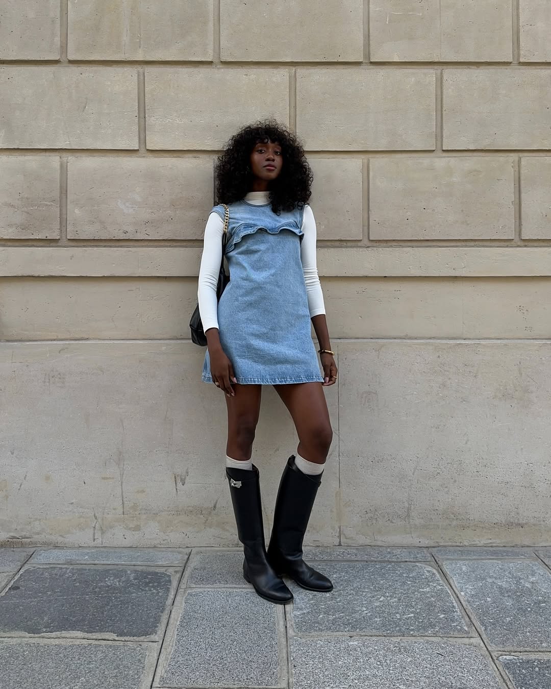 Light Blue Denim Mini Dress With White Top and Black Boots Light Blue Denim Mini Dress With White Top and Black Boots — Simple Dress and Boots