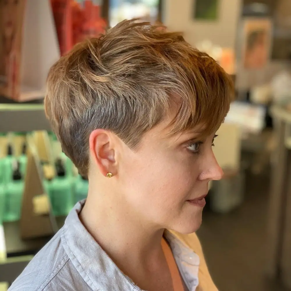 Honey Blonde Pixie With Undercut Sides — Simple Edgy Haircuts