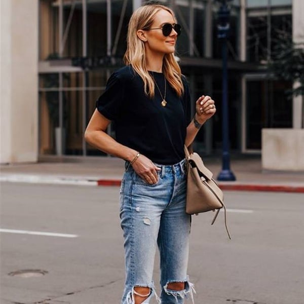Ripped Light-Wash Jeans with Black T-Shirt Ripped Light-Wash Jeans with Black T-Shirt — Simple Everyday Outfits