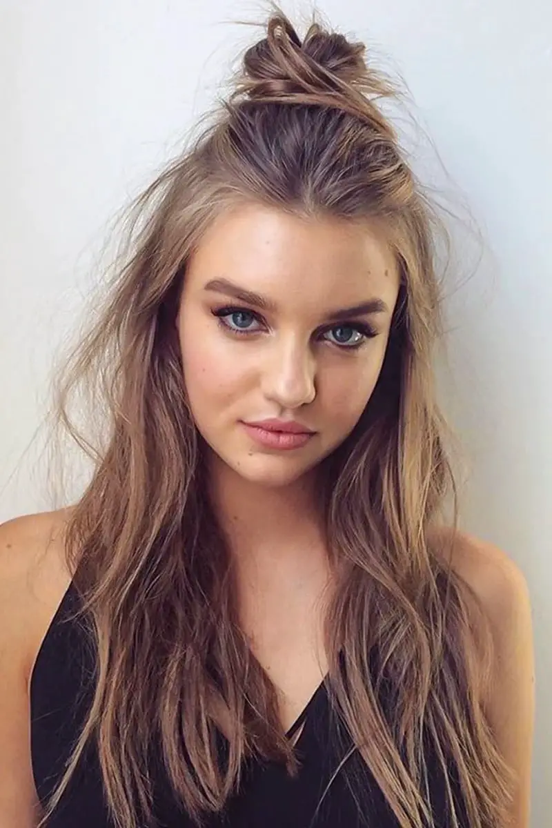 Honey Blonde Balayage Loose Waves Honey Blonde Balayage Loose Waves — Simple Extensions Hairstyles
