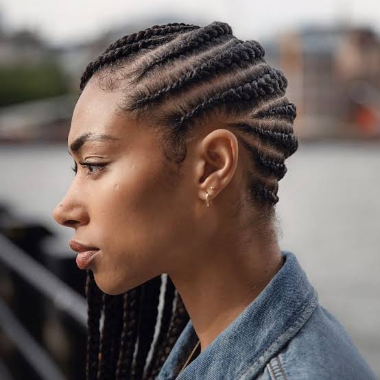 Geometric Pattern Side Part Feed In Braids Geometric Pattern Side Part Feed In Braids — Simple Feed in Braids