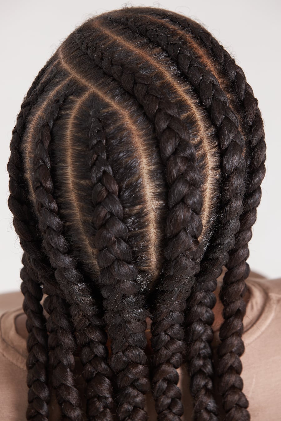 Geometric Pattern Feed In Braids Back View Geometric Pattern Feed In Braids Back View — Simple Feed in Braids
