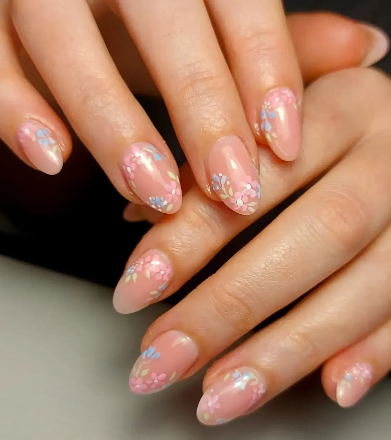 Pastel Floral Motifs Medium Almond Nails, Glossy — Simple Floral Nails