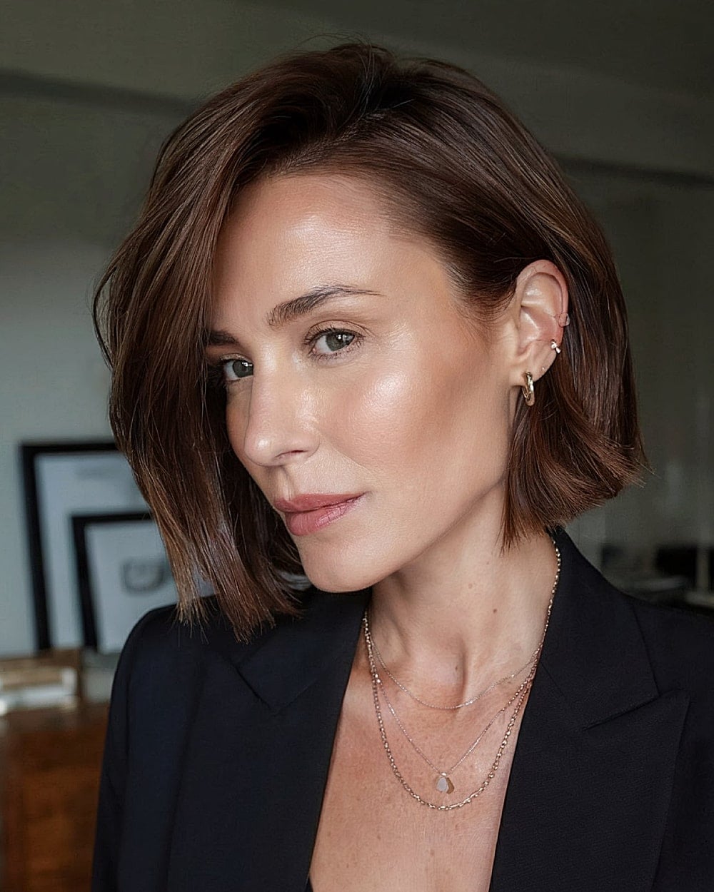 Chin Bob With Face Framing Layers, Dark Brown — Simple French Bob