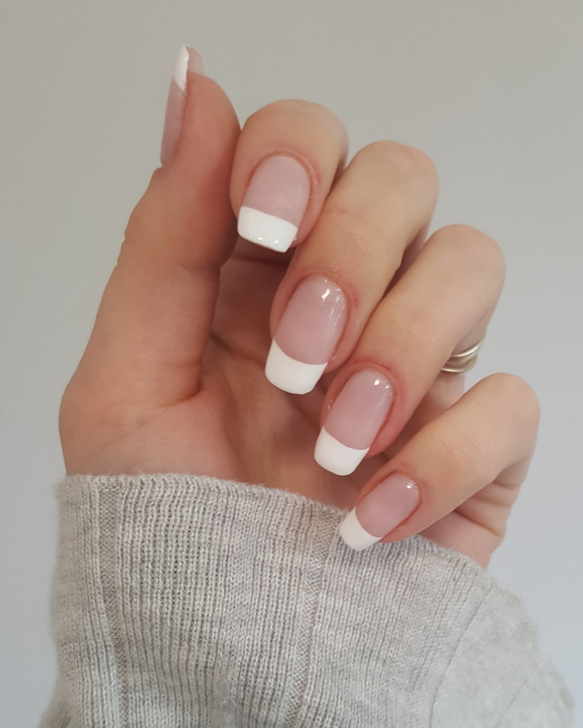 Medium Squoval Nails with Classic White French Tips, Glossy — Simple French Tip Nails