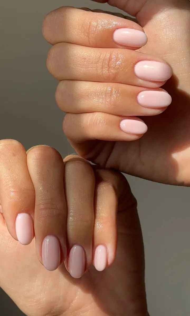 Short Oval Glossy Milky Light Pink Nails — Simple Gel Nails Colors