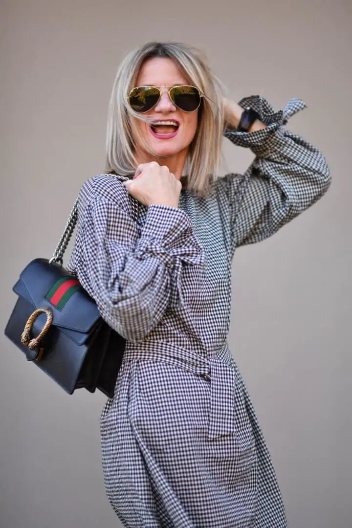 Black and White Gingham Dress with Voluminous Sleeves Black and White Gingham Dress with Voluminous Sleeves — Simple Gingham Dress