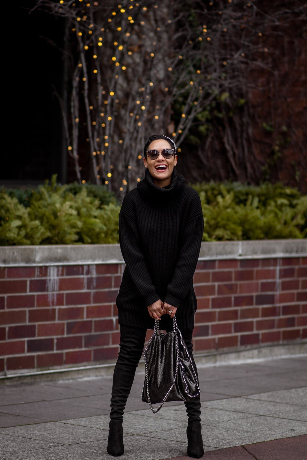 Oversized Black Sweater Dress with Over-The-Knee Boots Oversized Black Sweater Dress with Over-The-Knee Boots — Simple Going Out Outfits Black Women