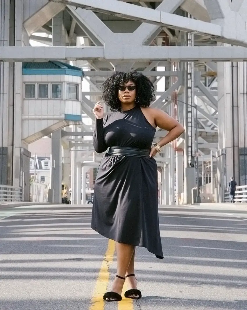 One-shoulder Black Dress with Asymmetrical Hem One-shoulder Black Dress with Asymmetrical Hem — Simple Going Out Outfits Black Women