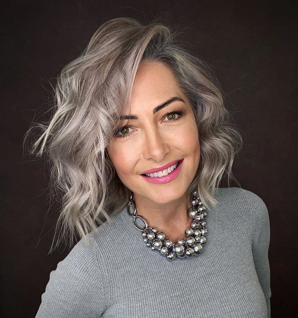 Angled Bob With Gray Ash Blonde Highlights Angled Bob With Gray Ash Blonde Highlights — Simple Gray Blending