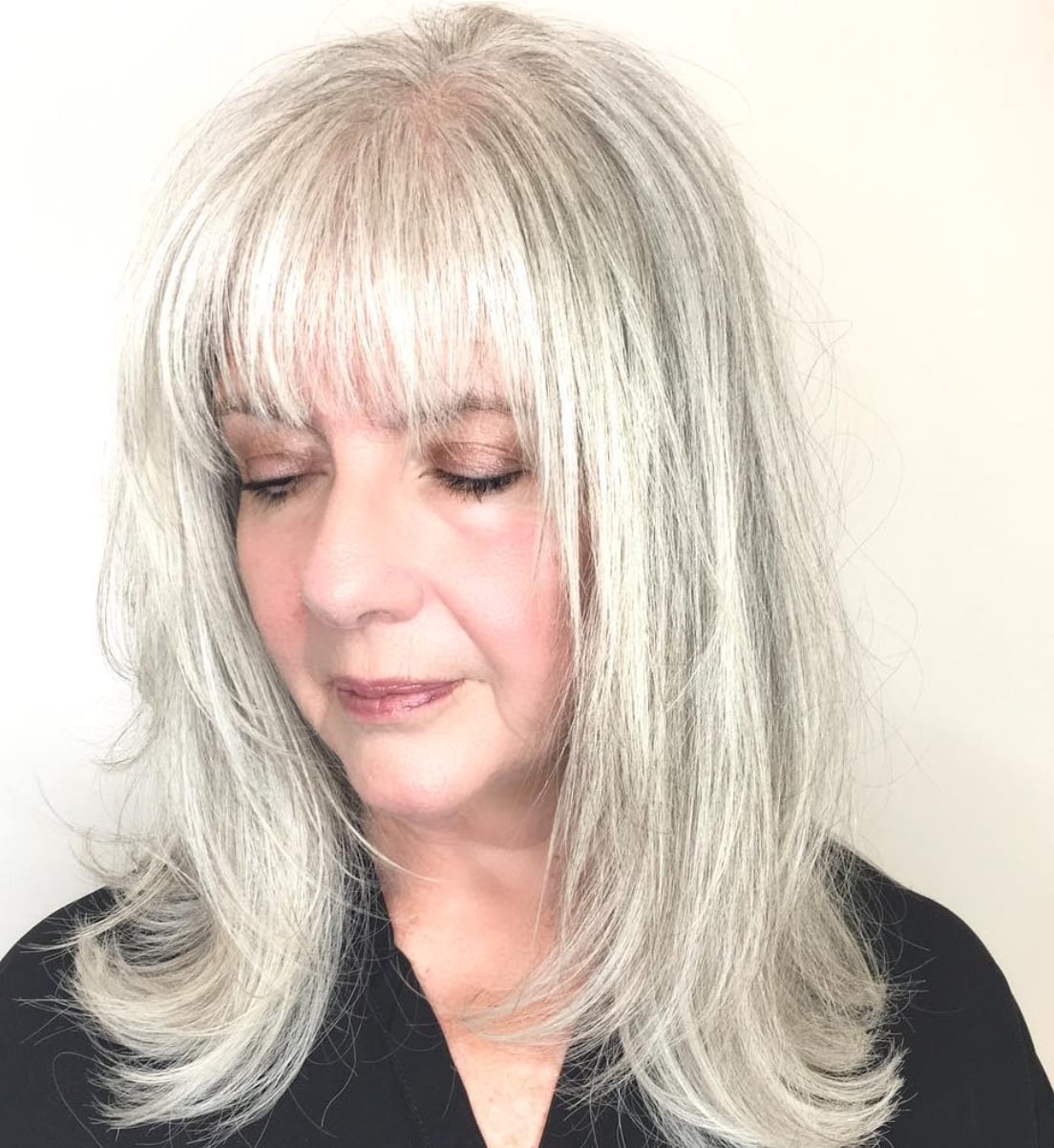 Shoulder-Length Straight With Curtain Bangs Shoulder-Length Straight With Curtain Bangs — Simple Gray Blending Hair