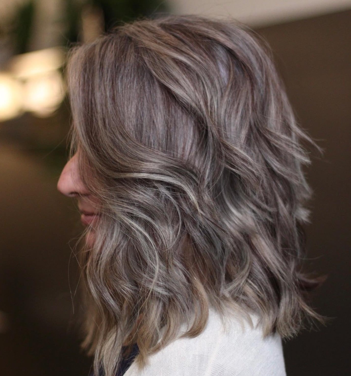 Collarbone Lob With Face-Framing Layers Collarbone Lob With Face-Framing Layers — Simple Gray Blending Hair Dark Brown