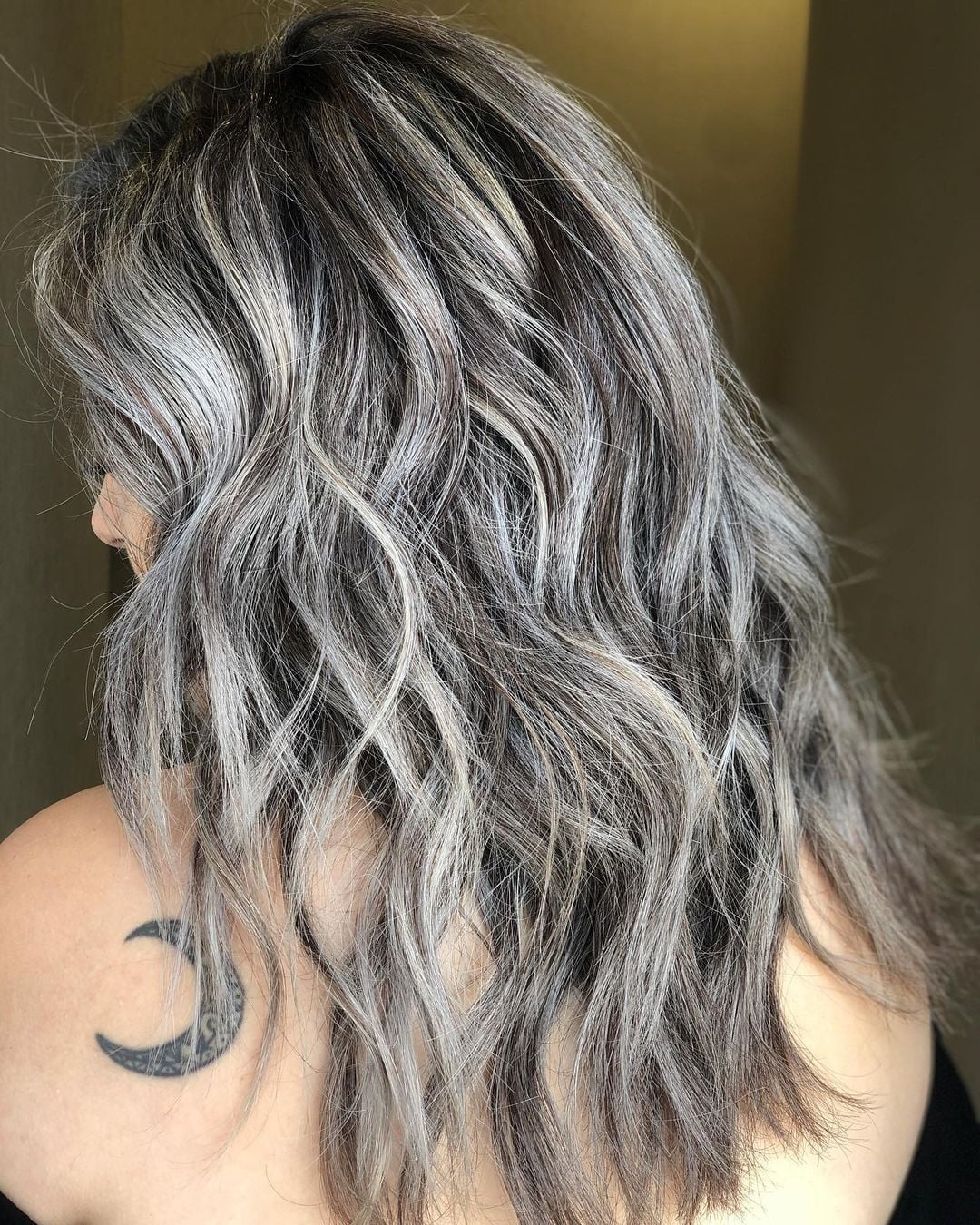 Dark Brown Base With Ash Gray Highlights Mid-Back — Simple Gray Highlights