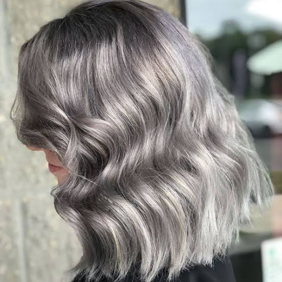 Ash Gray Lob With Subtle Highlights — Simple Gray Highlights