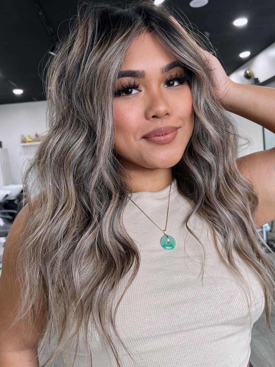 Subtle Ash Gray Highlights Mid-Back With Wavy And Thick — Simple Grey Highlights