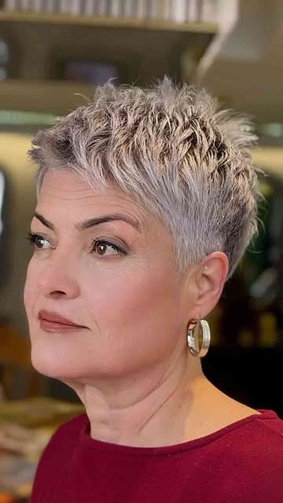 Textured Pixie Gray With Ash Highlights, ухо — Simple Grey Highlights