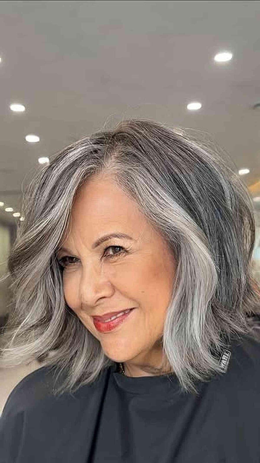 Wavy Bob With Gray Highlights — Simple Grey Highlights