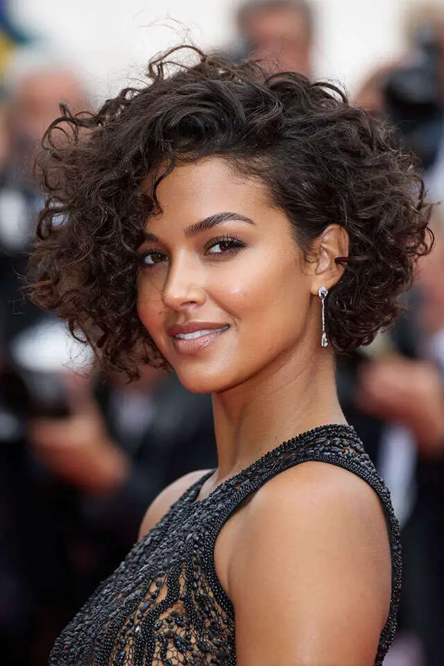 Short Pixie Bob With Defined Curls — Simple Hair Haircuts
