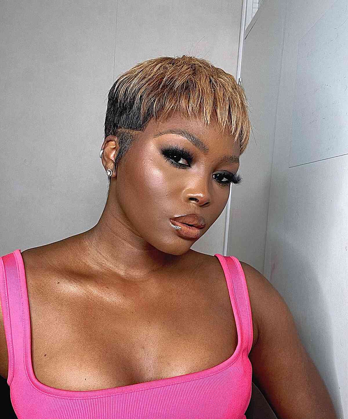 Pixie With Wispy Bangs And Blonde Highlights — Simple Haircuts for Black Women