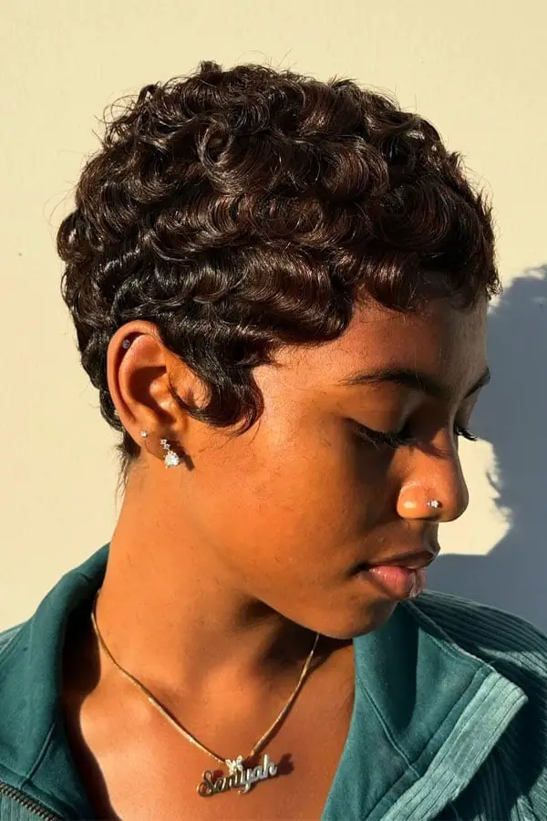 Short Layered Cut With Finger Waves — Simple Haircuts for Black Women