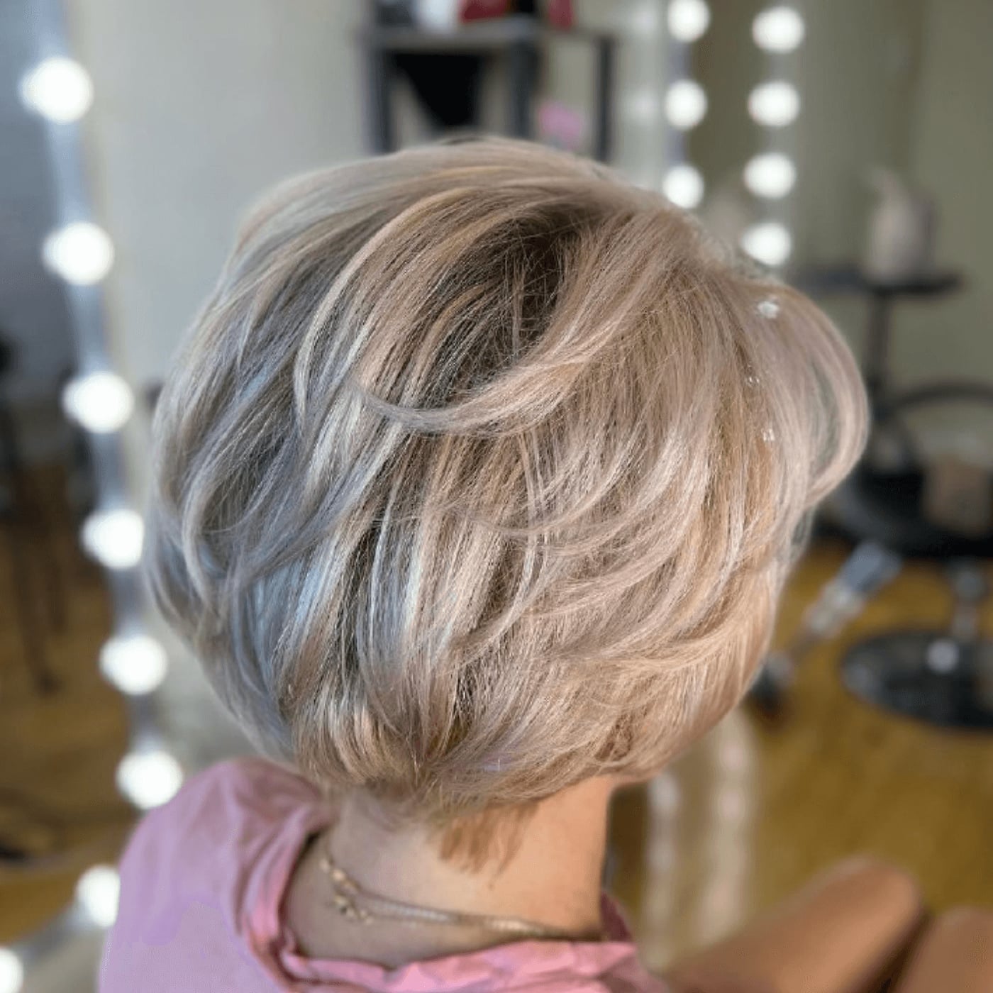 Layered Chin Bob With Wavy Texture — Simple Haircuts for Fine Hair