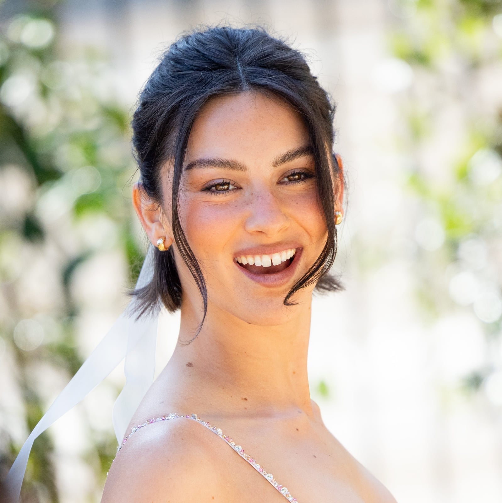 Collarbone Lob With Curtain Bangs — Simple Haircuts for Fine Hair