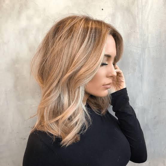 Shoulder Layered Hair Honey Blonde — Simple Haircuts for Medium Hair
