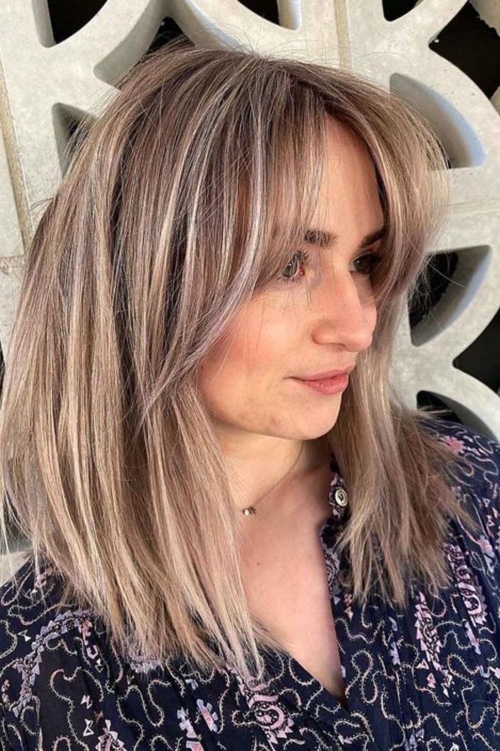 Collarbone Layers Curtain Bangs Dark Brown, Close-Up Take — Simple Haircuts for Medium Hair
