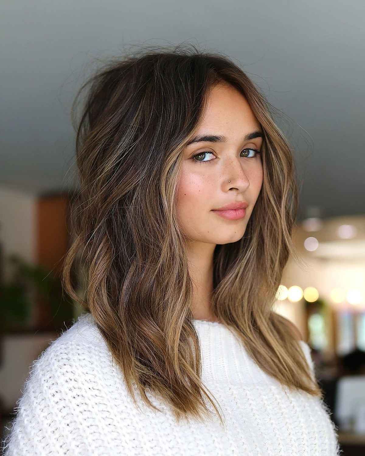 Collarbone Shag With Face-Framing Layers Collarbone Shag With Face-Framing Layers — Simple Haircuts for Thick Hair