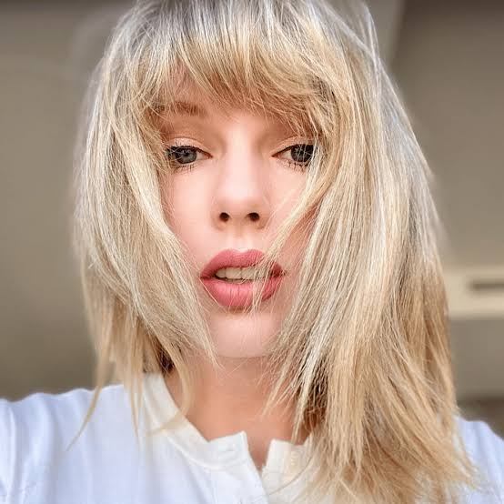 Shoulder Length Layers No Bangs With Blonde With Balayage Shoulder Length Layers No Bangs With Blonde With Balayage — Simple Haircuts for Thick Hair